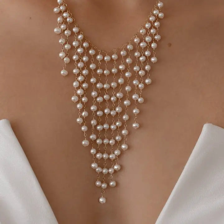 Elisabeth Pearl Necklace