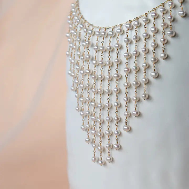 Elisabeth Pearl Necklace
